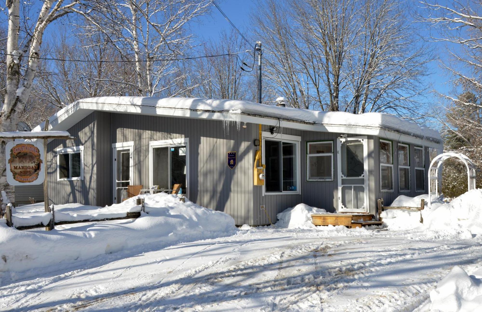 Chalet Mahigan Sipy Saint-Paulin Esterno foto